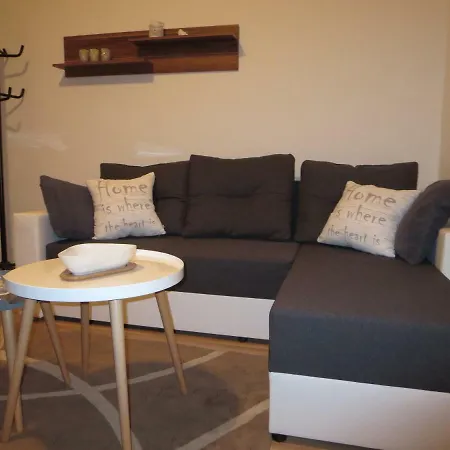 Mary Apartment